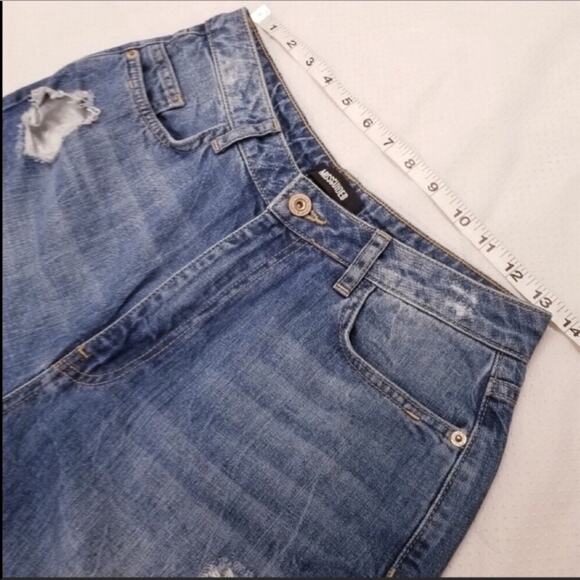 Missguided High Rise Destroyed Ripped Jeans - Picture 5 of 8